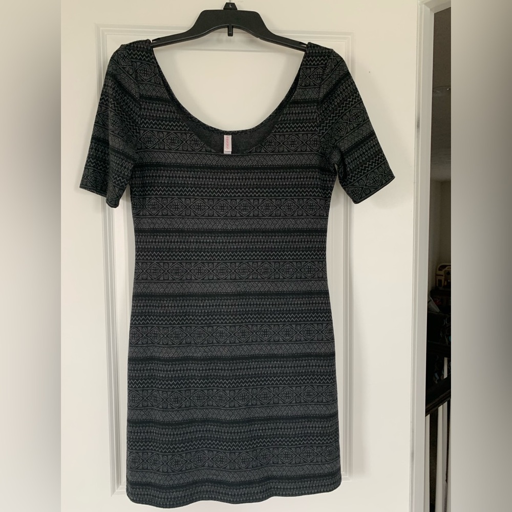 Bodycon black and grey dress